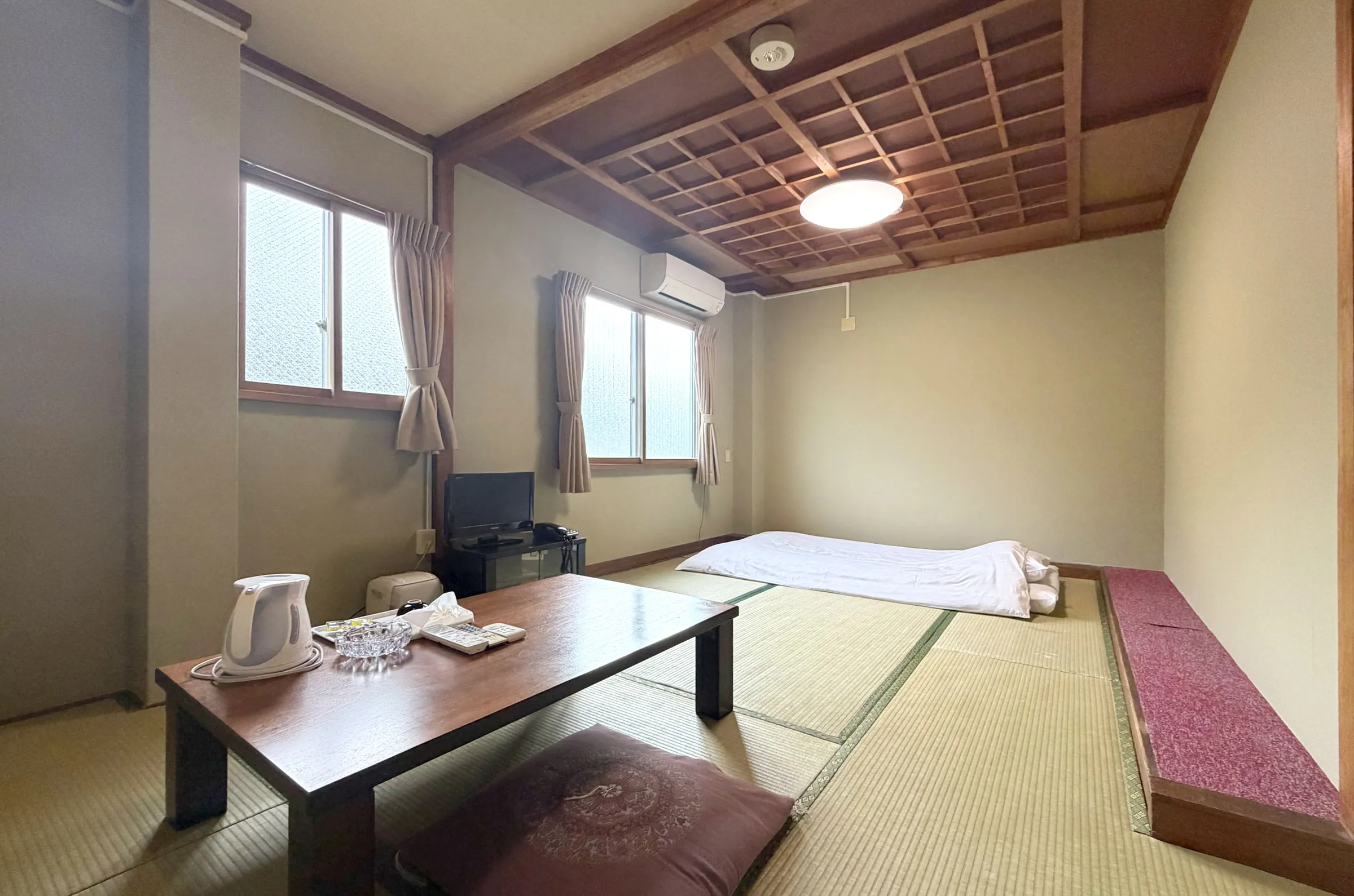 シングル和室